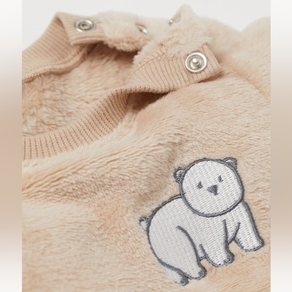 H&M Two Piece Fleece Set - Picture 2 of 4